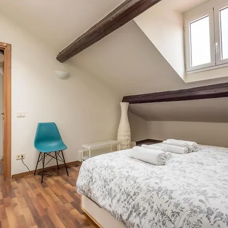 Luvi - Mantova Apartment