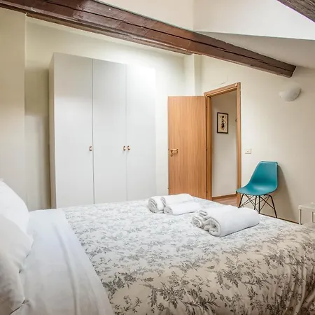 Luvi - Mantova Apartment *